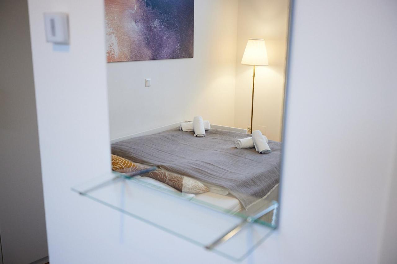 וינה Nice Studio Close To Metro III מראה חיצוני תמונה