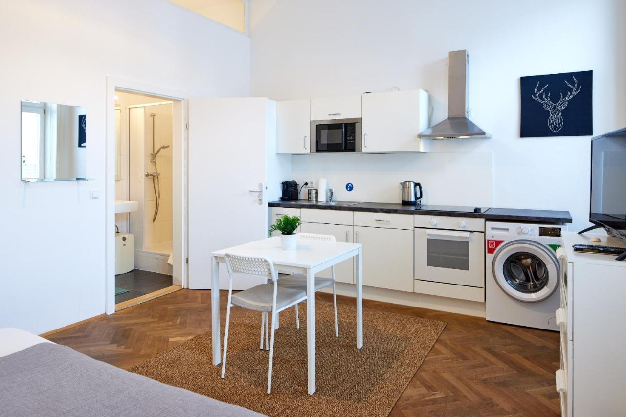 וינה Nice Studio Close To Metro III מראה חיצוני תמונה
