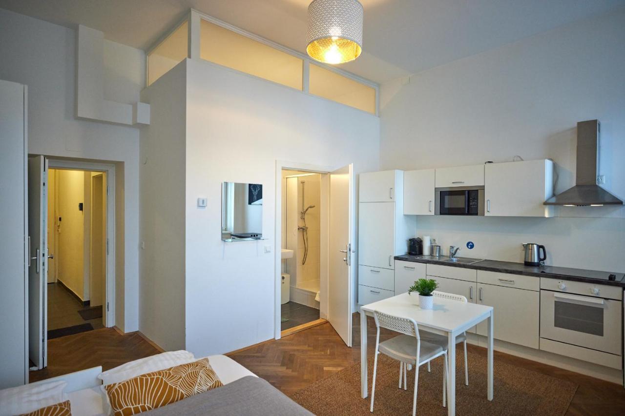 וינה Nice Studio Close To Metro III מראה חיצוני תמונה